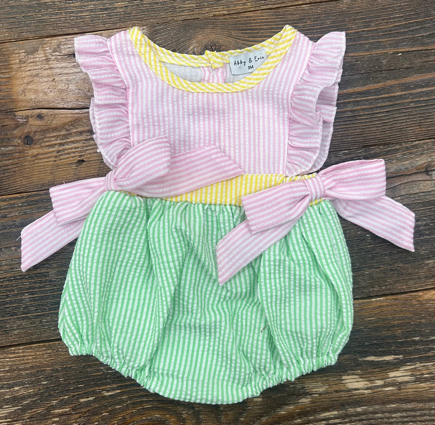 Seersucker Ruffle Bow Bubble
