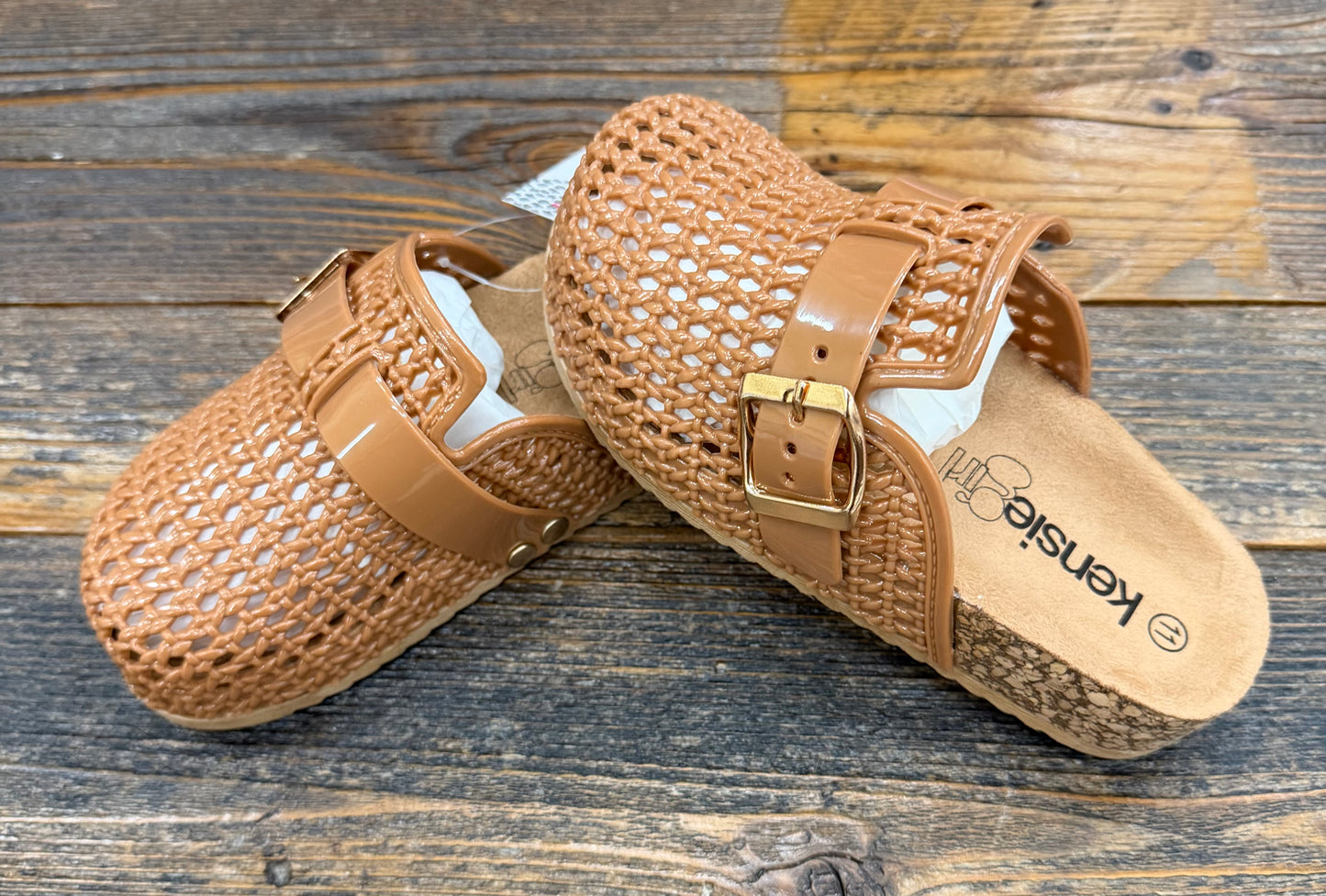 KG Tan Girls Clogs
