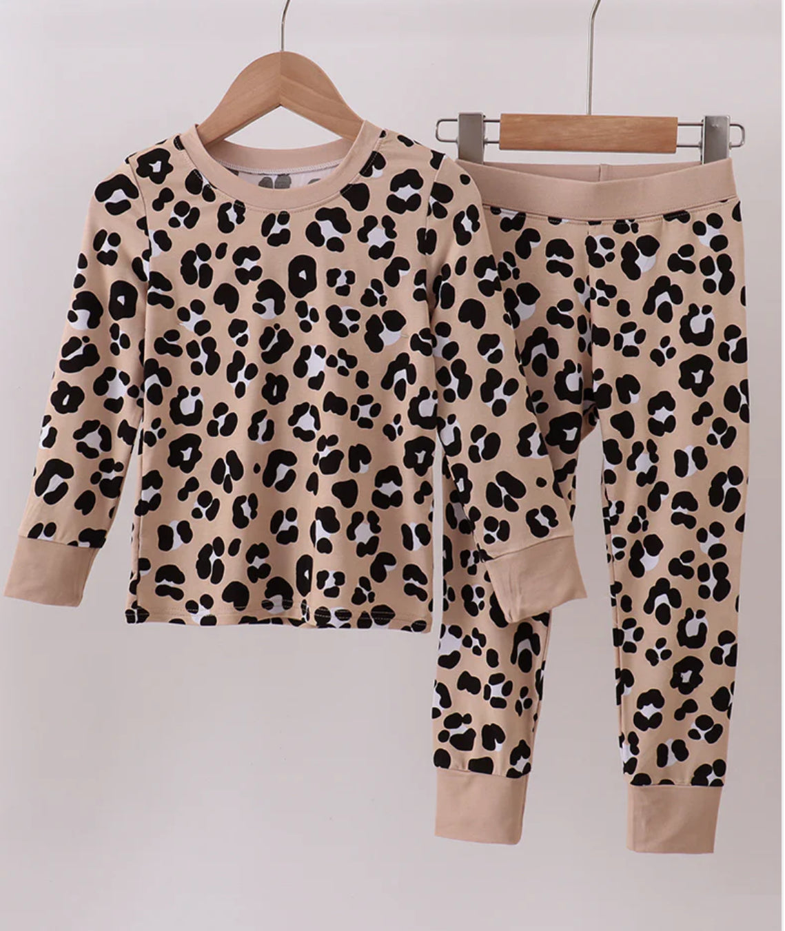 Leopard Bamboo Lounge Set