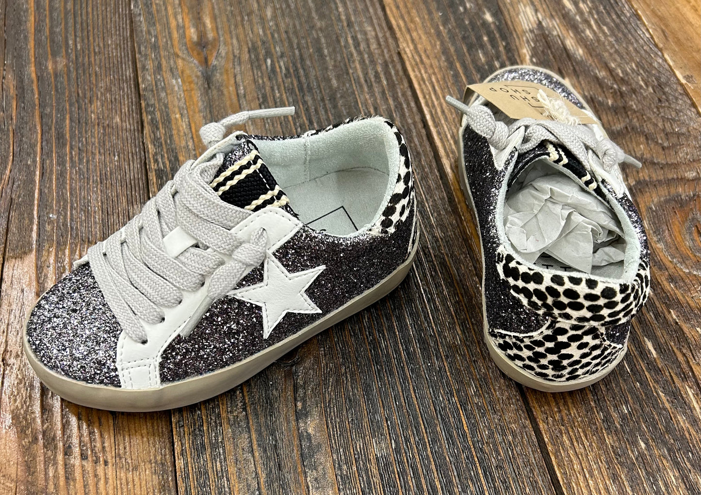 The “Peyton” ShuShop Lo-Top Sneaker