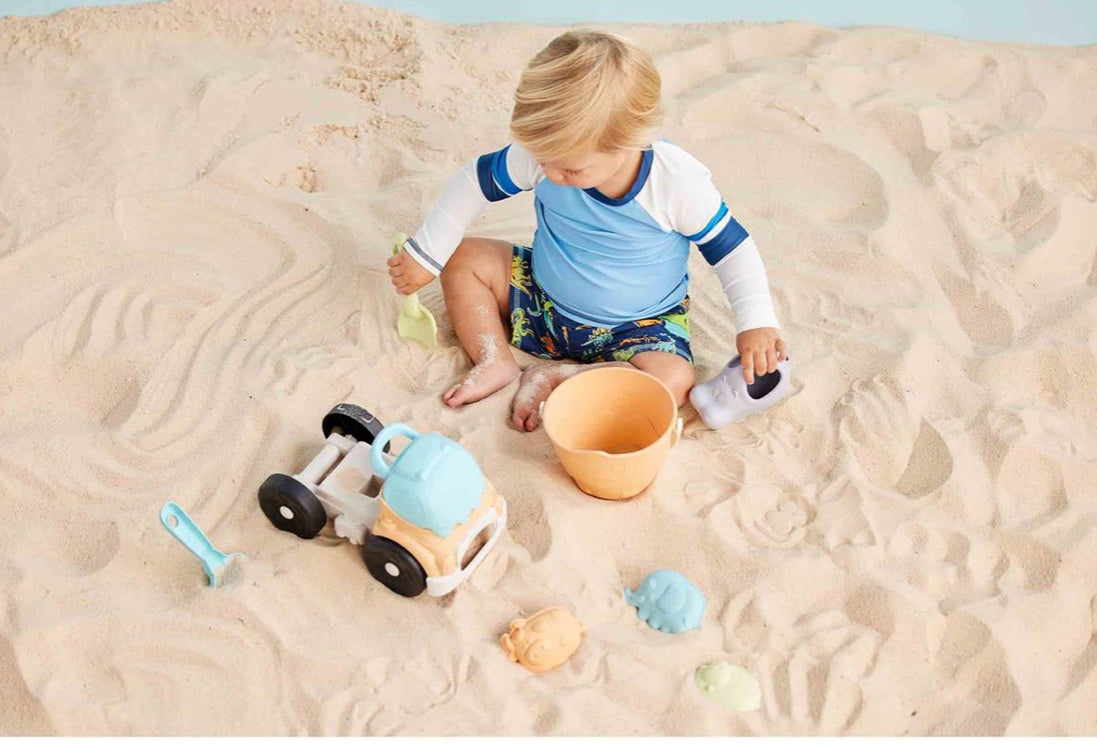 Mudpie Truck Beach Toy Set