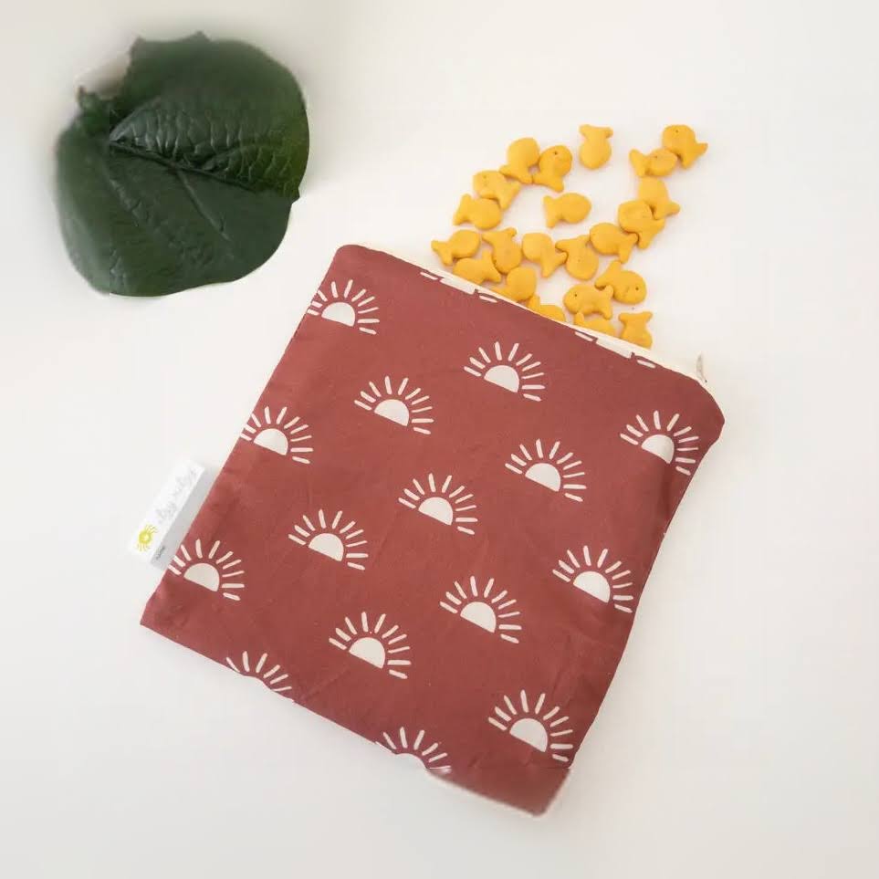 Itzy Ritzy Snack Happens Bag
