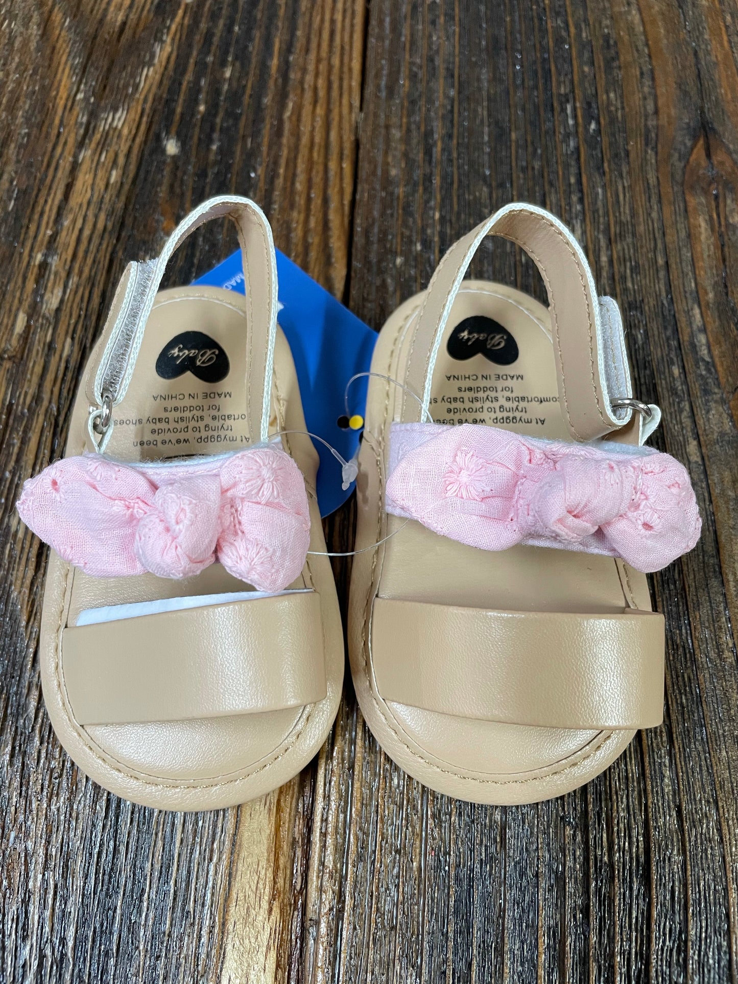 Tan/Pink Bow Sandal