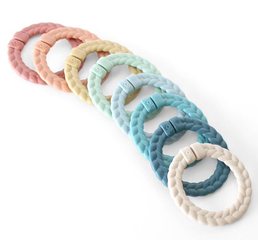 Itzy Ritzy Linking Rings