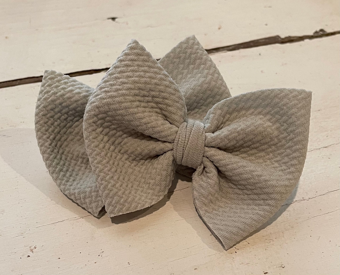 JJs 3in Solid Piggie Bows