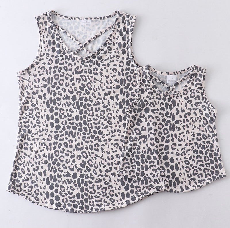 Leopard Cross Front Tank