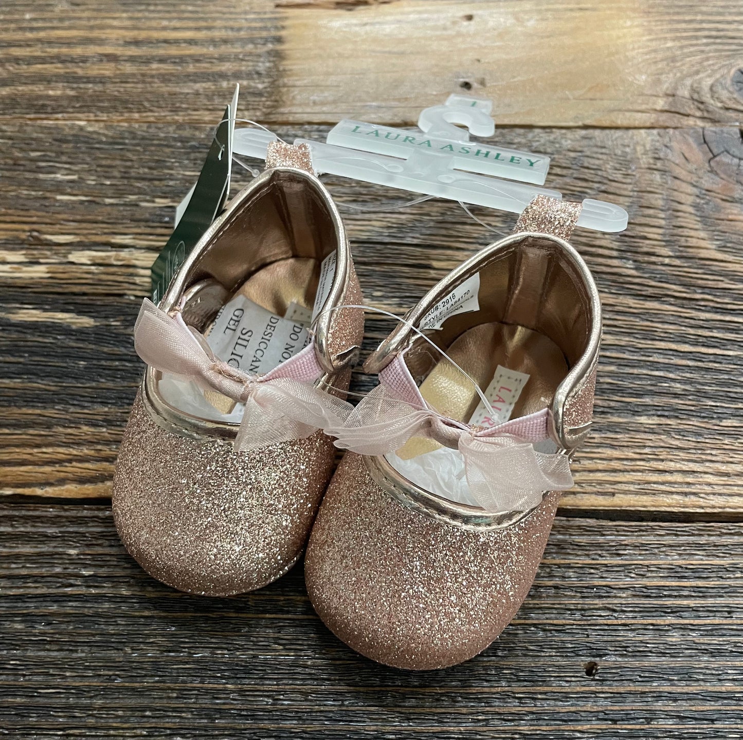 LA Infant Bow Slip On Shoes