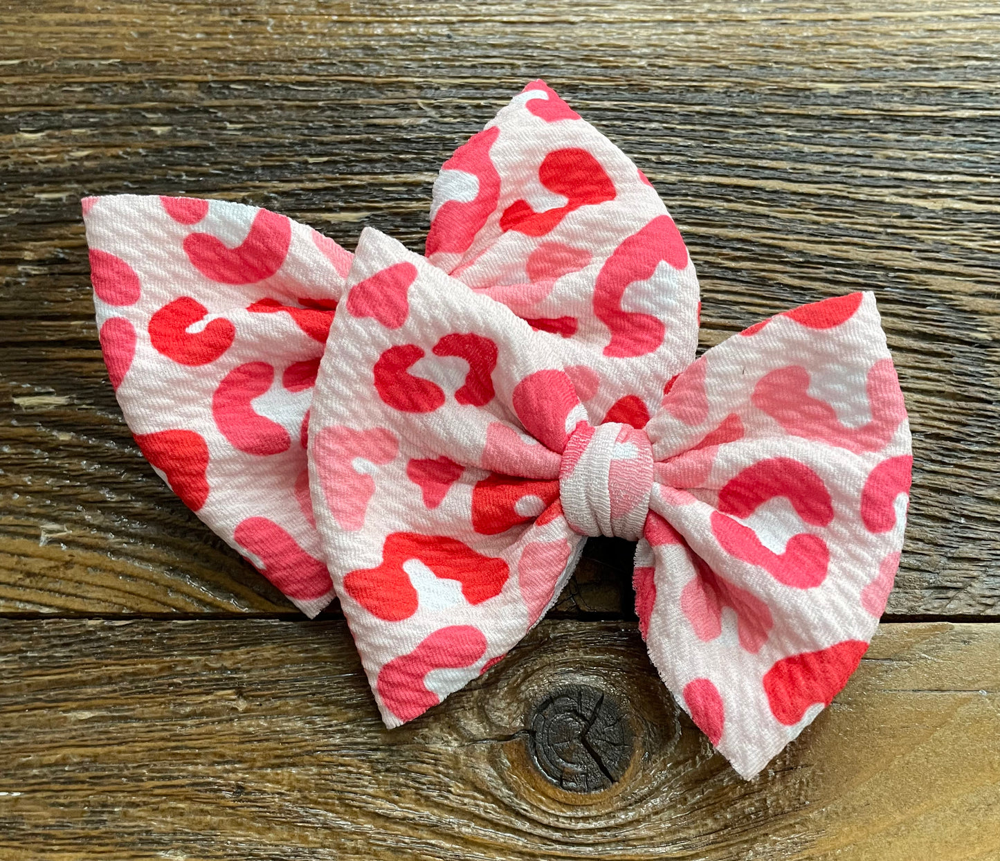 JJ Valentines Piggie Bows