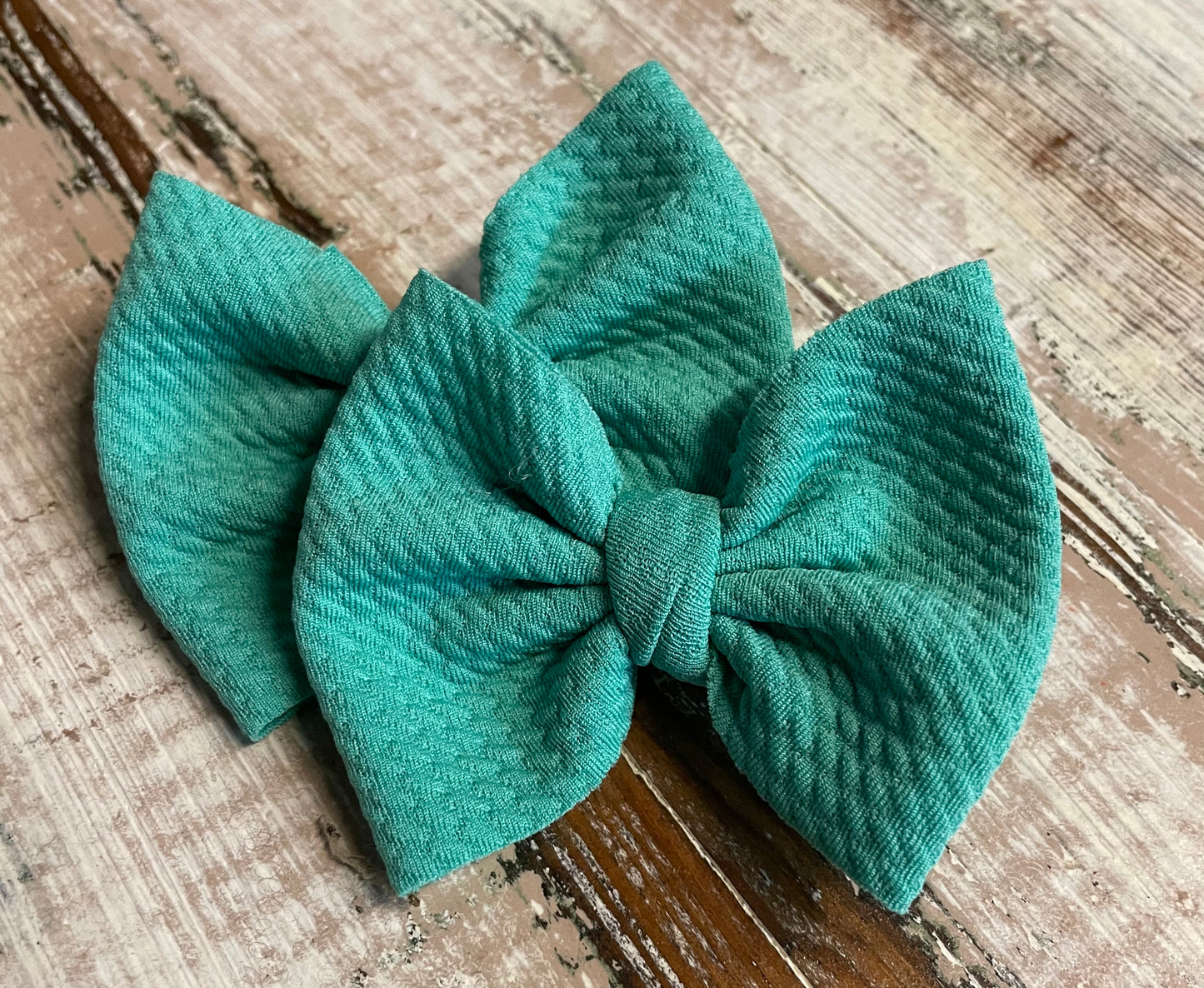 JJs 3in Solid Piggie Bows