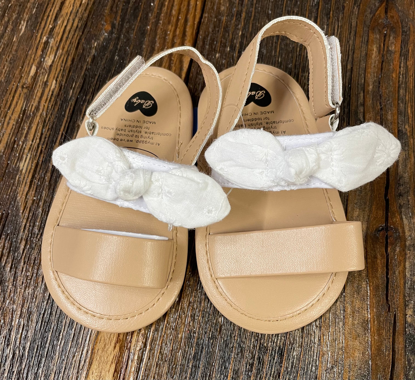 Tan/White Bow Sandal