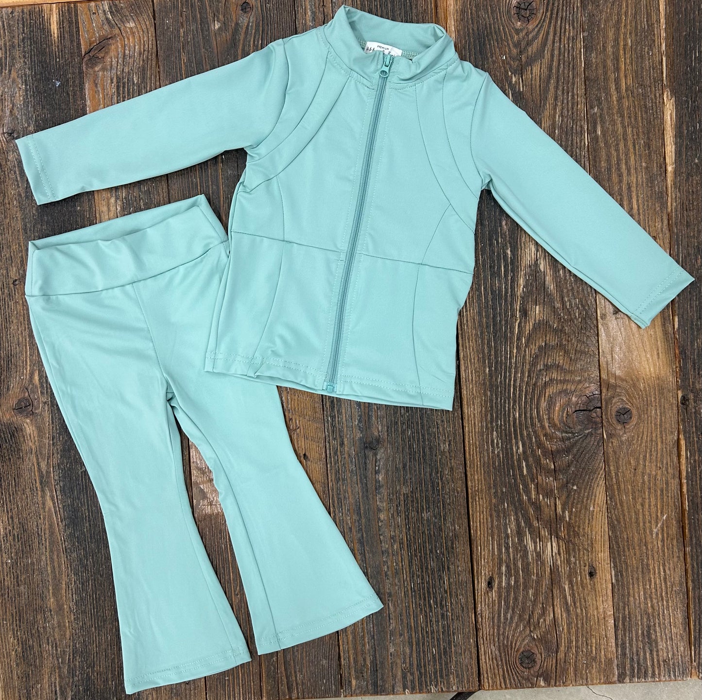 Sage Active Flare Pant Set