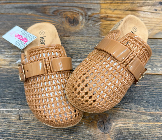 KG Tan Girls Clogs
