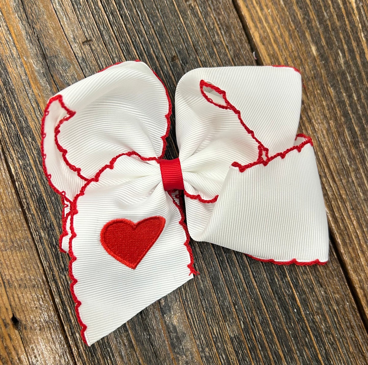 Valentine Moon Stitch Bows