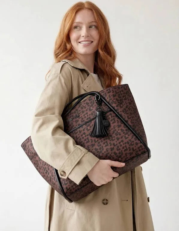 Itzy Leopard Boss Tote