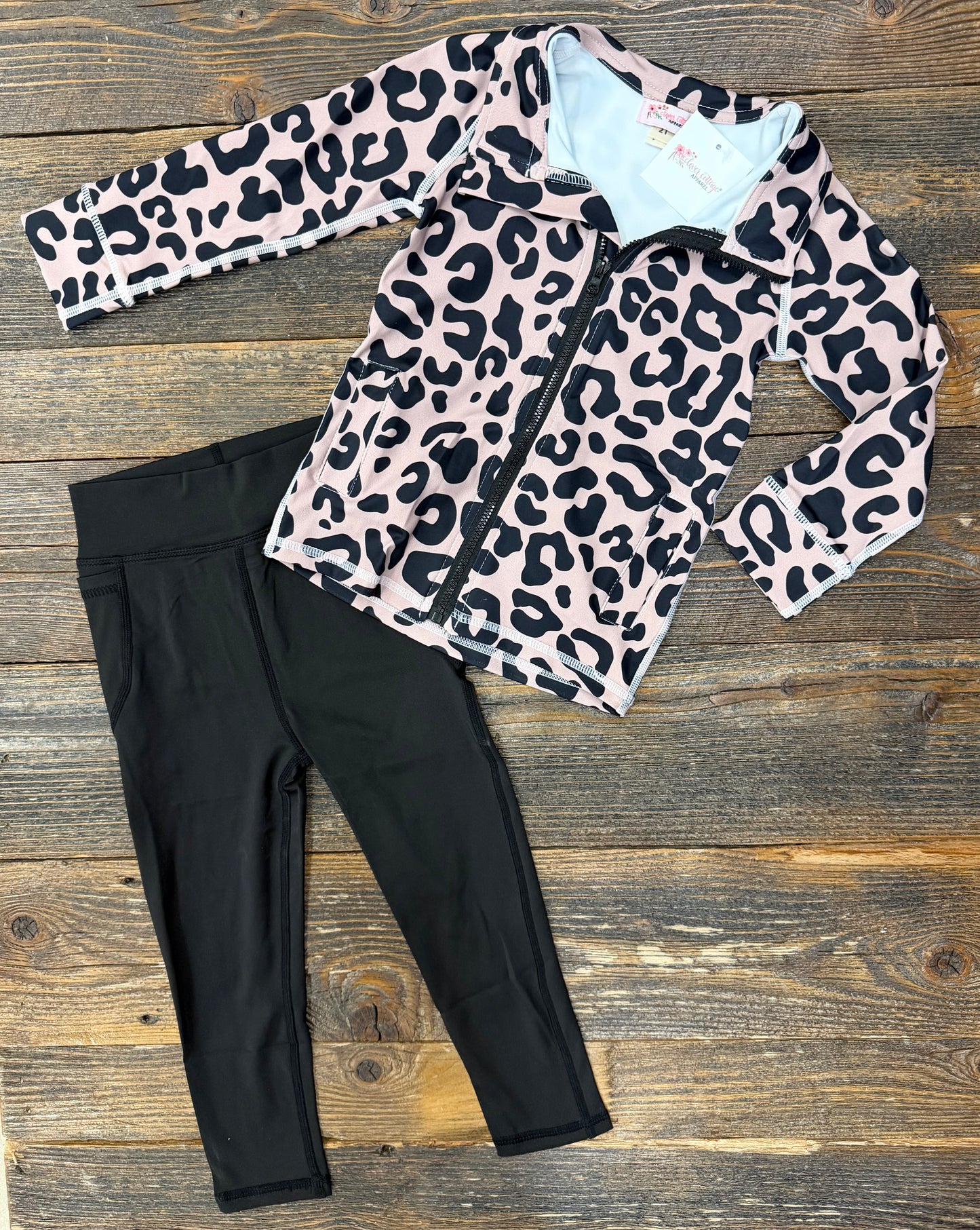 Leopard Athletic Girls Set