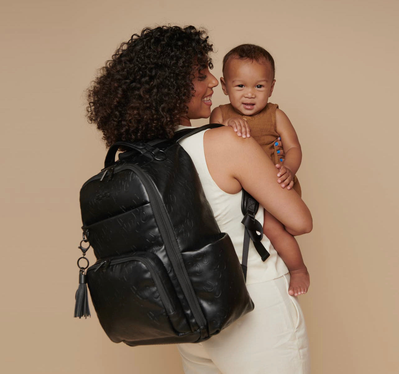 Itzy Ritzy “Limited Edition” Boss Plus Diaper Bag Backpack Icon Black