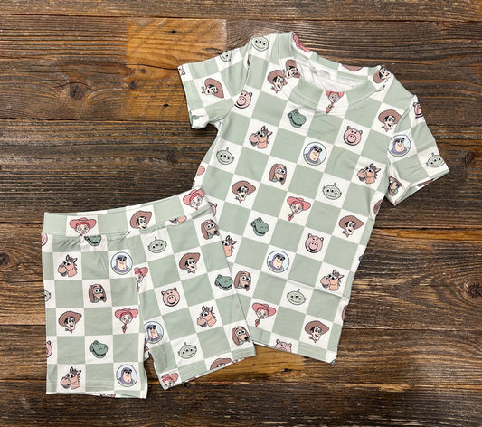 Checkered Toys Short Set