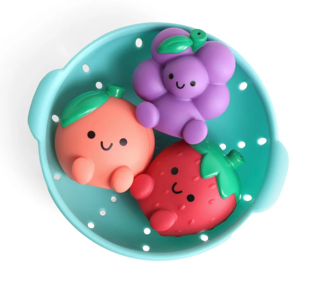 Itzy Ritzy Splash Pals Bath Squirter Set