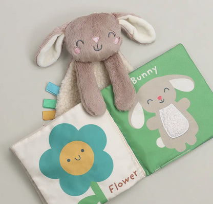 Itzy Learn & Snuggle Gift Set