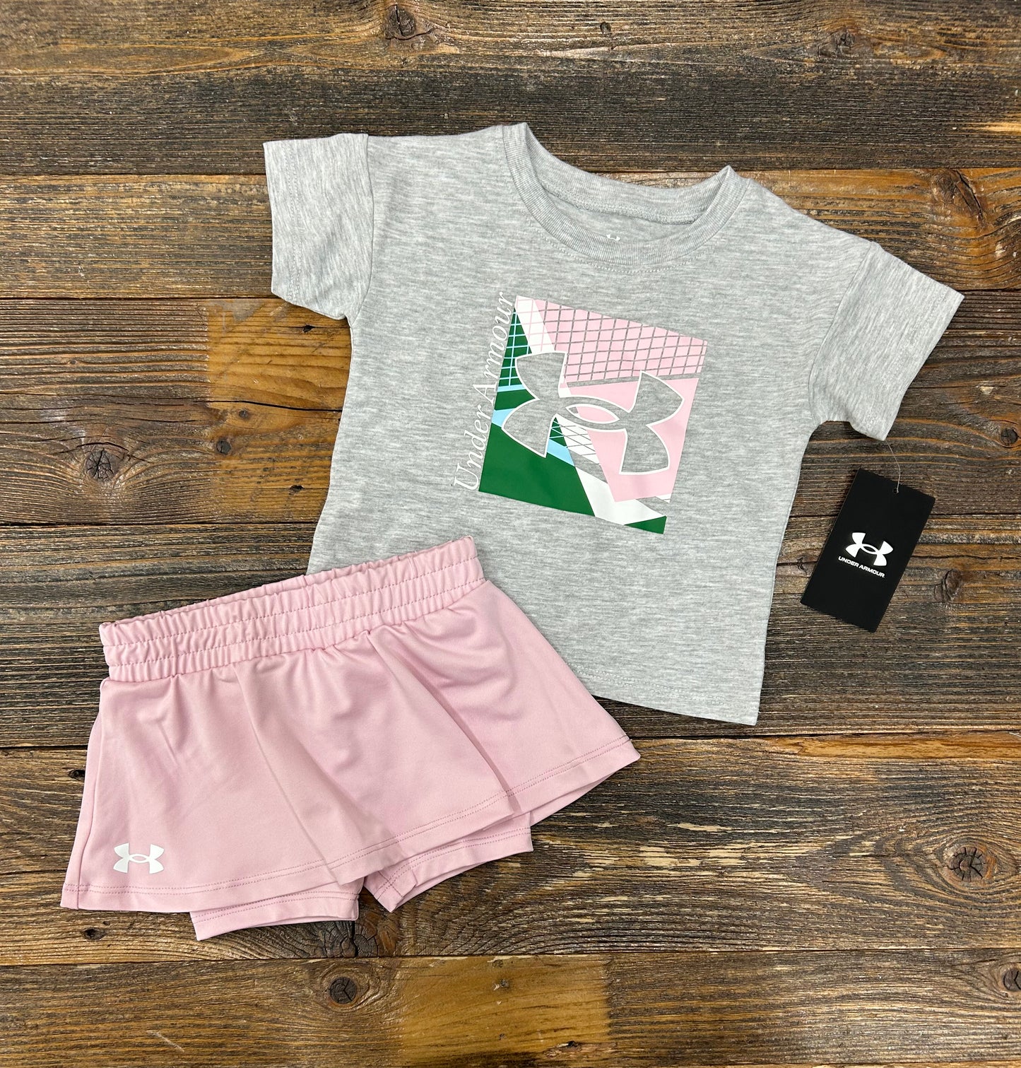 Under Armour Mod Gray Heather Tennis Tee & Pink Skort Set
