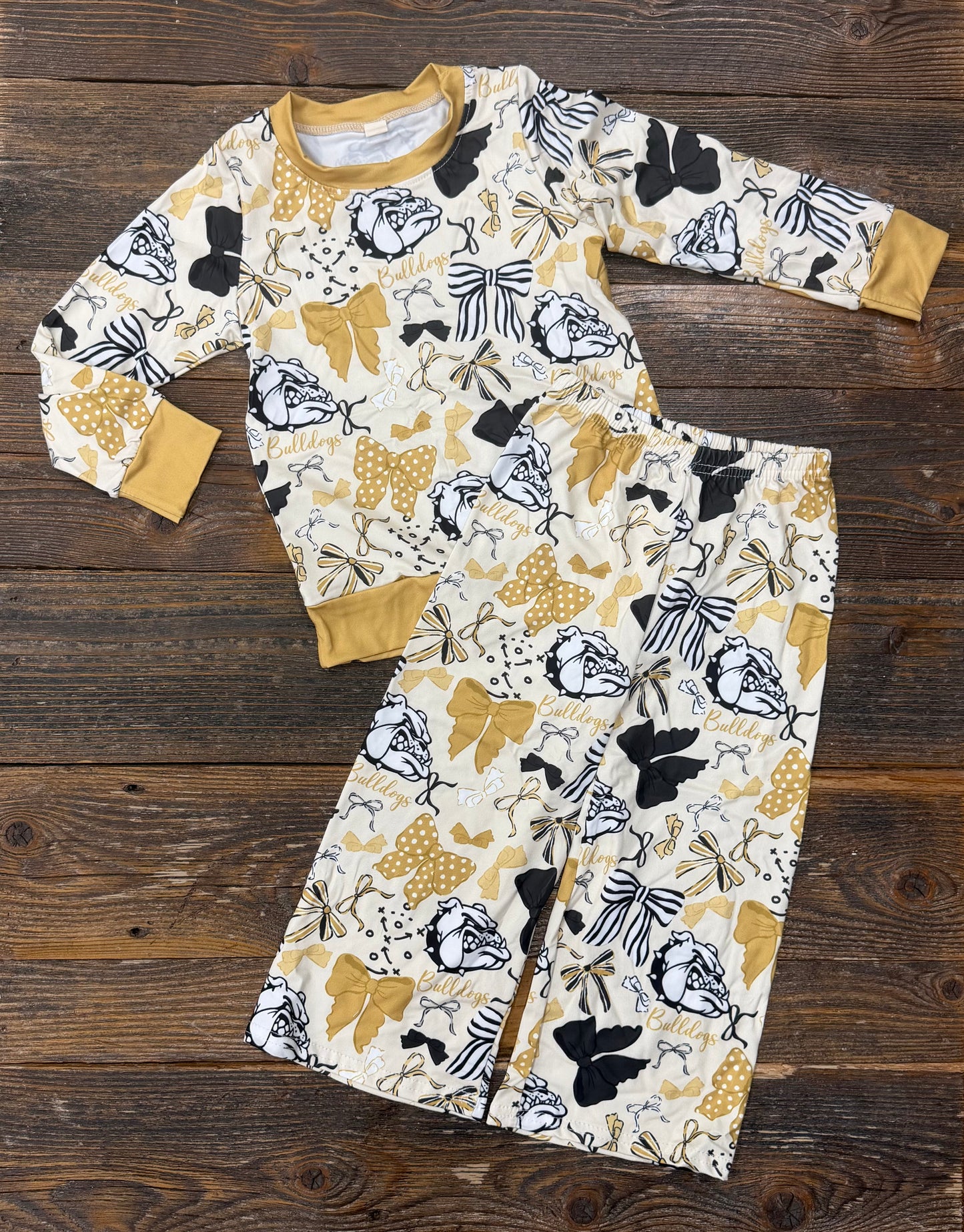 McGregor Bulldog & Bows Pant Set
