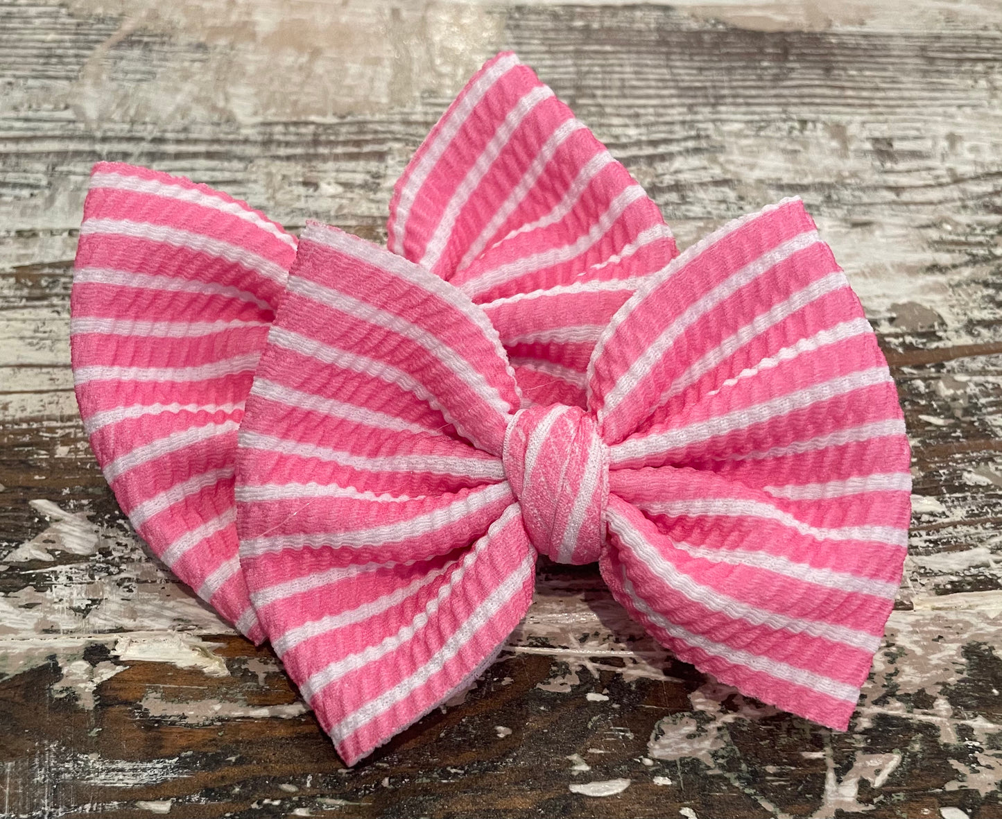 JJs 3in Printed Piggie Bows