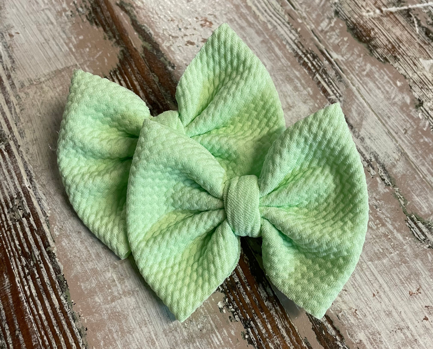 JJs 3in Solid Piggie Bows