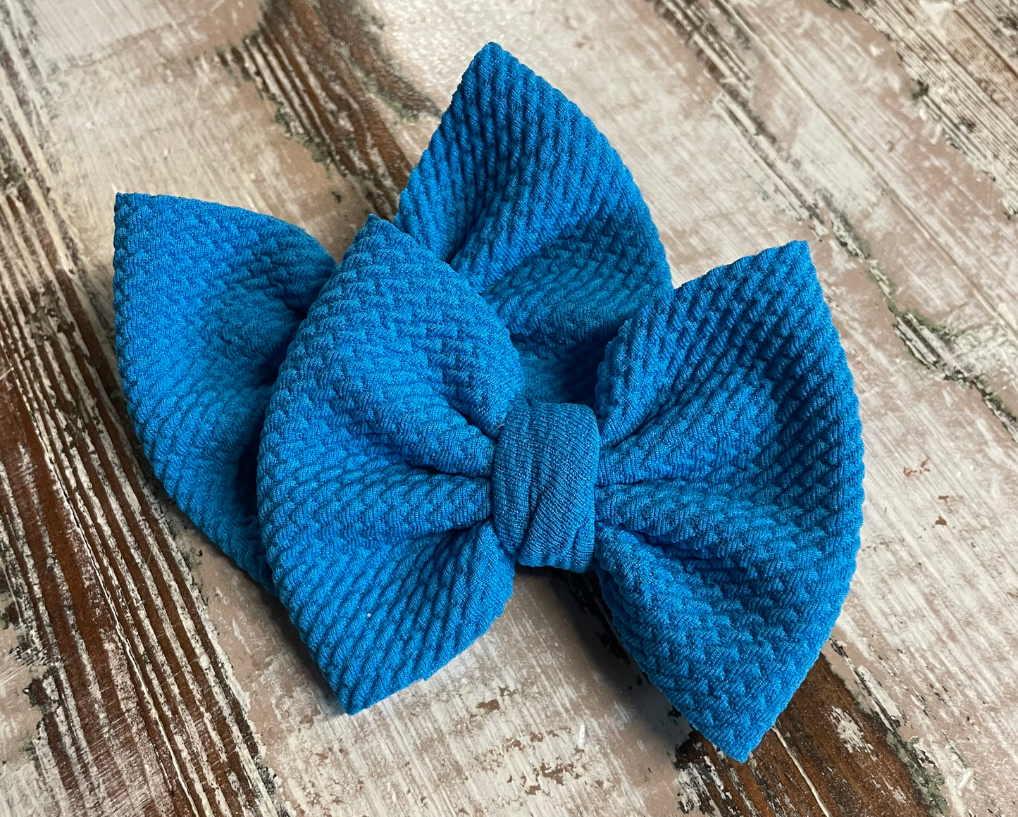 JJs 3in Solid Piggie Bows