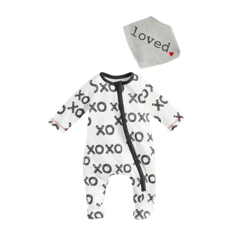 Mudpie XOXO Sleeper Set