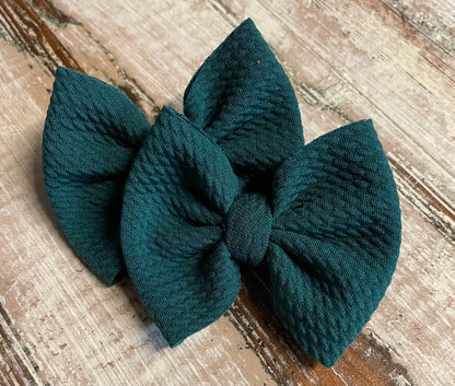JJs 3in Solid Piggie Bows