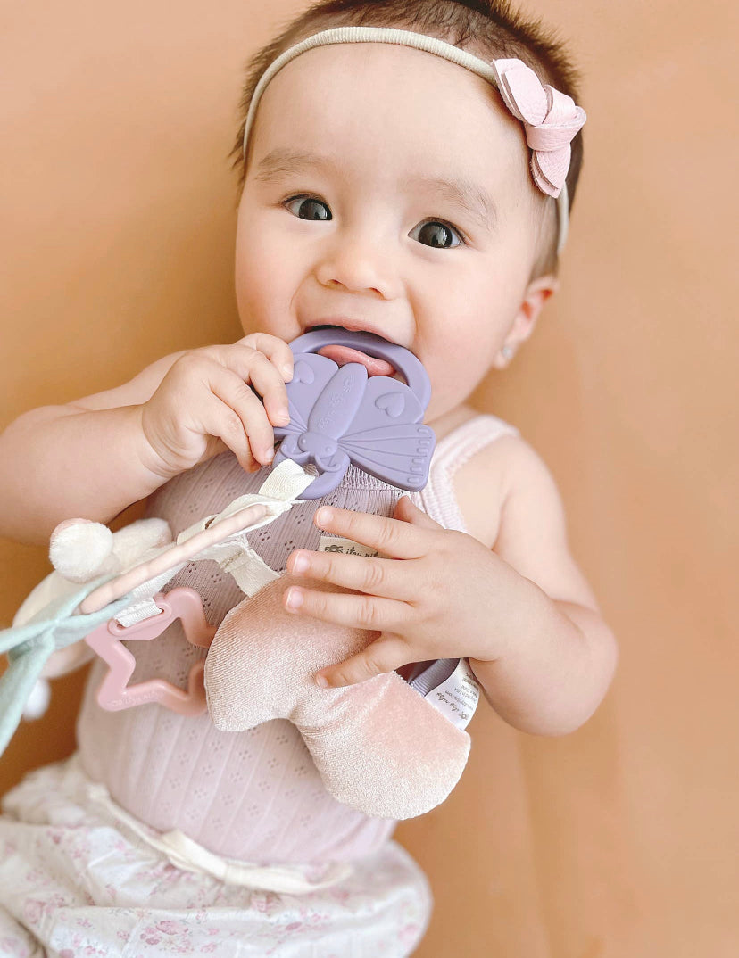 Itzy Bitzy Busy Ring