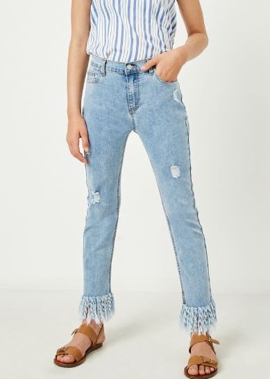 Hayden Distressed Frayed Jeans GY2615 *