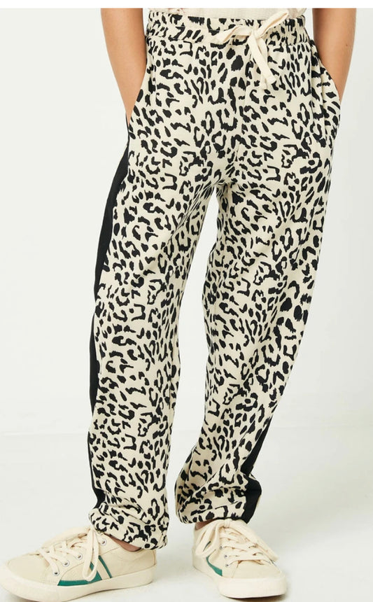 Hayden Girls Leopard Contrast Joggers 1249