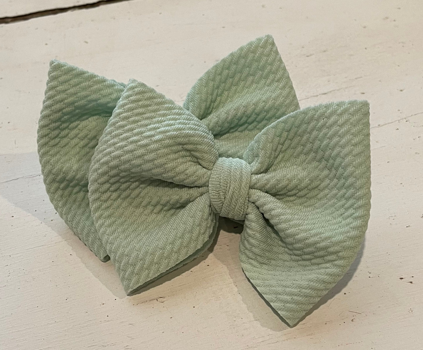 JJs 3in Solid Piggie Bows